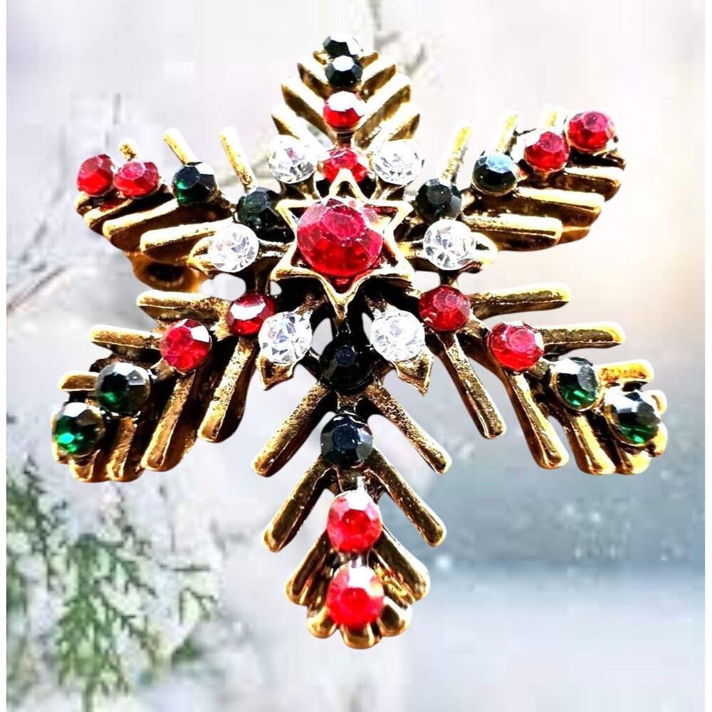 Christmas Snowflake Brooch Pin Star Red Green Crystal Accents Festive Wi… - Picture 2 of 12